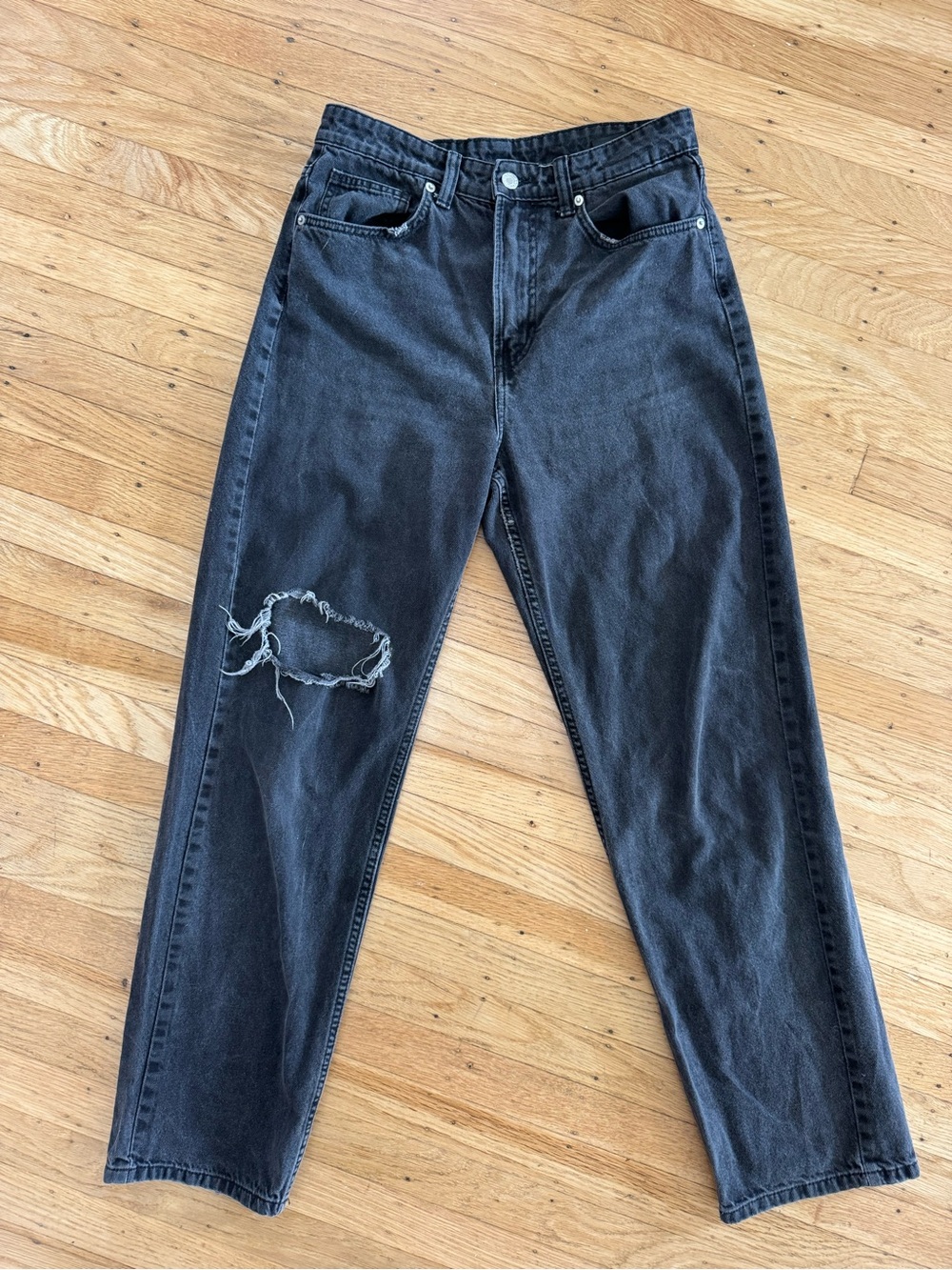 90s Straight Black / Dark Grey Distressed Jeans 28” High Waist Relaxed Loose Fit